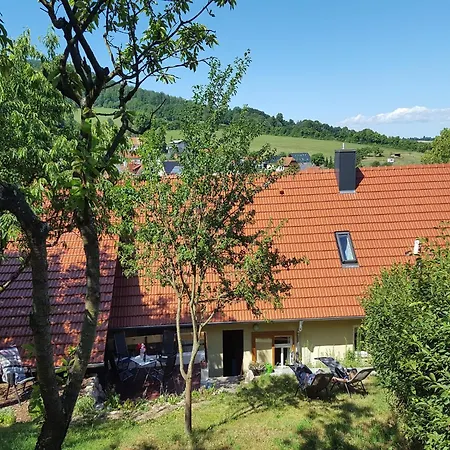 Casa vacanze Charmantes Mit Naturgarten, Cleaning Included